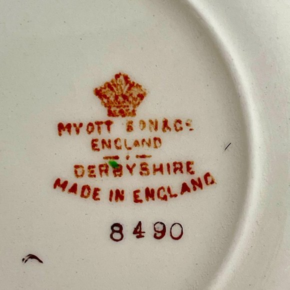 Near-Antique (1930s) Myott Son & Co. “Derbyshire” Bread & Butter Plate - Picture 2 of 4
